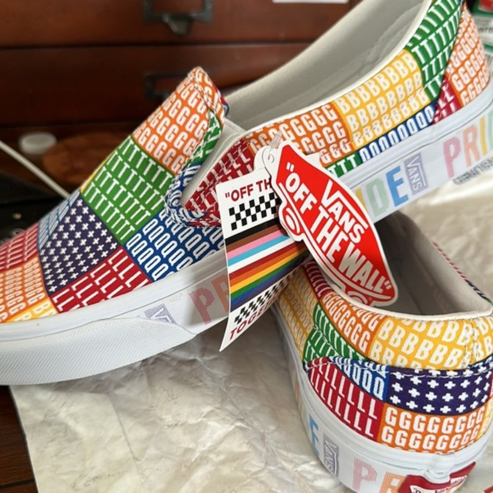 #45 NWT Vans Slip-On Pride multi and white skate sneakers